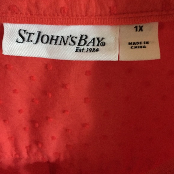 St. John’s Bay Plus Size 3/4 Sleeve Button Down 1X - Picture 4 of 6